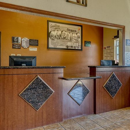 Super 8 By Wyndham Alamosa Motel Ngoại thất bức ảnh