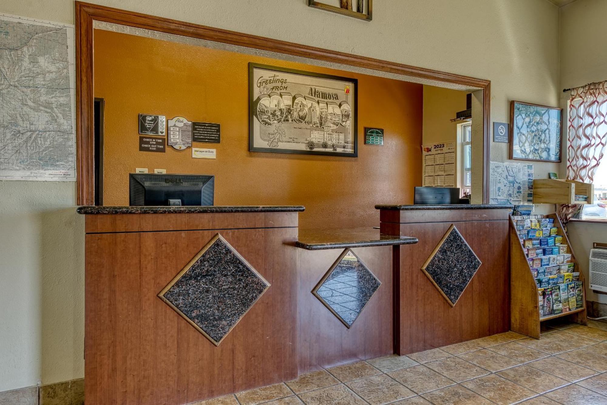 Super 8 By Wyndham Alamosa Motel Ngoại thất bức ảnh