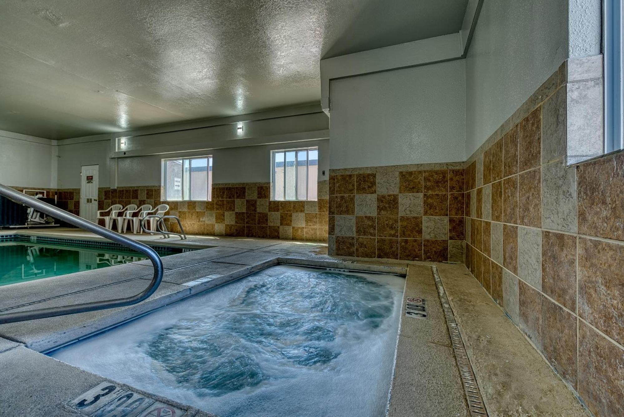 Super 8 By Wyndham Alamosa Motel Ngoại thất bức ảnh