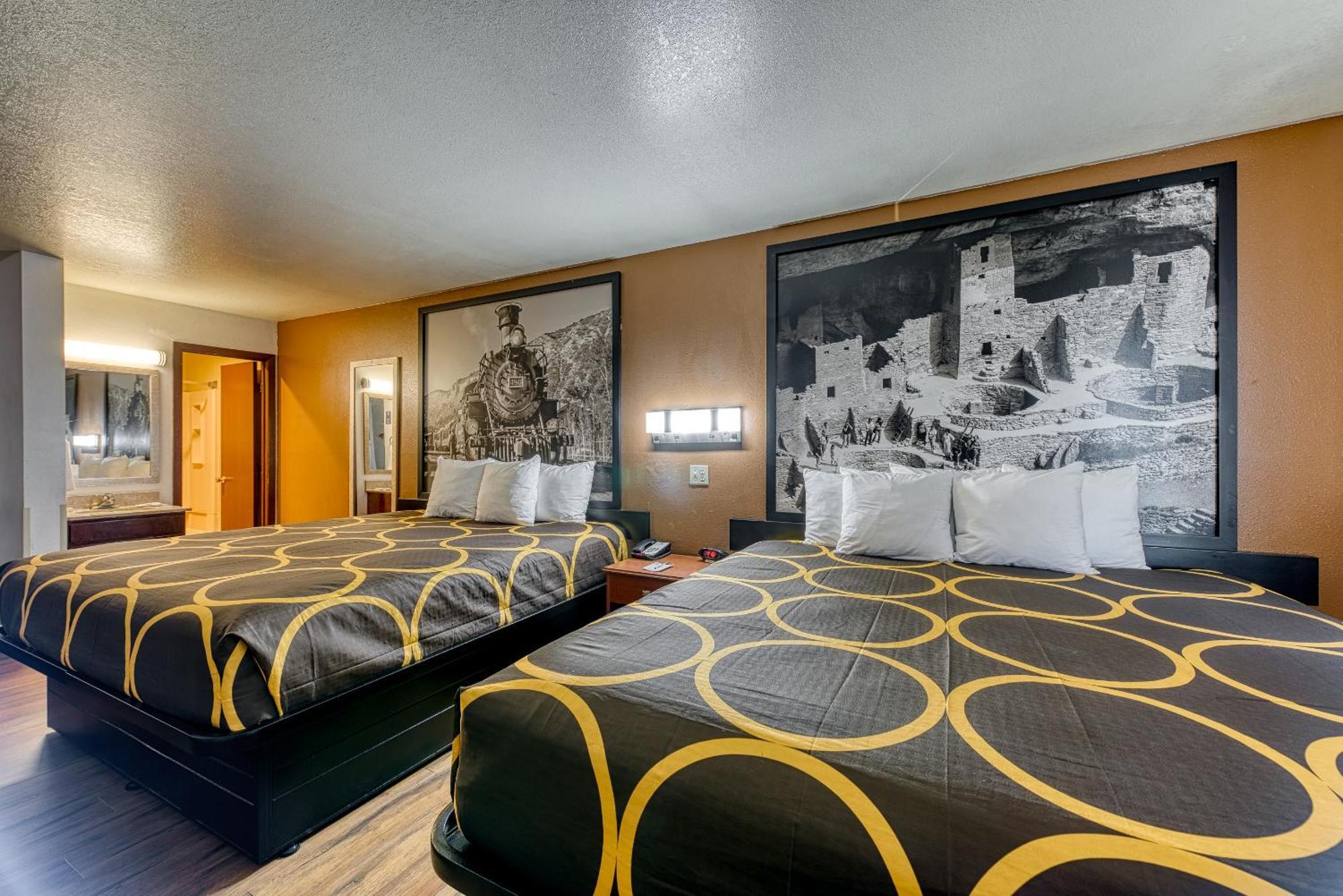 Super 8 By Wyndham Alamosa Motel Phòng bức ảnh